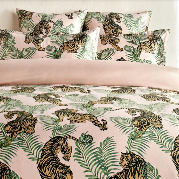 Z Gallerie Bedding Z Gallerie Tigress Queen Duvet Cover 4 Pillowcases Poshmark